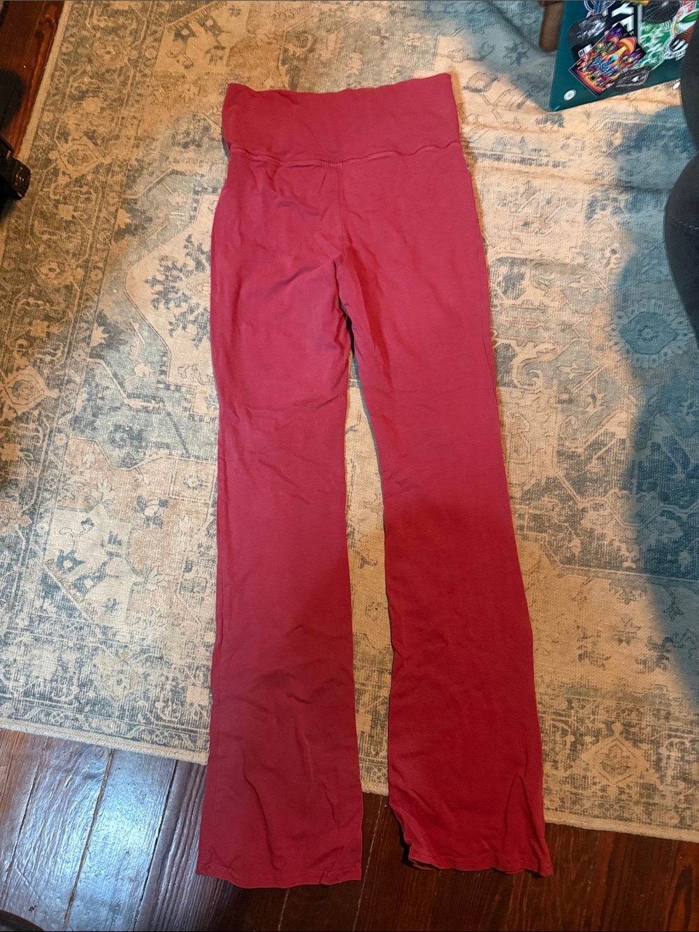 No Boundaries Boot-Cut Pants in Berry Red